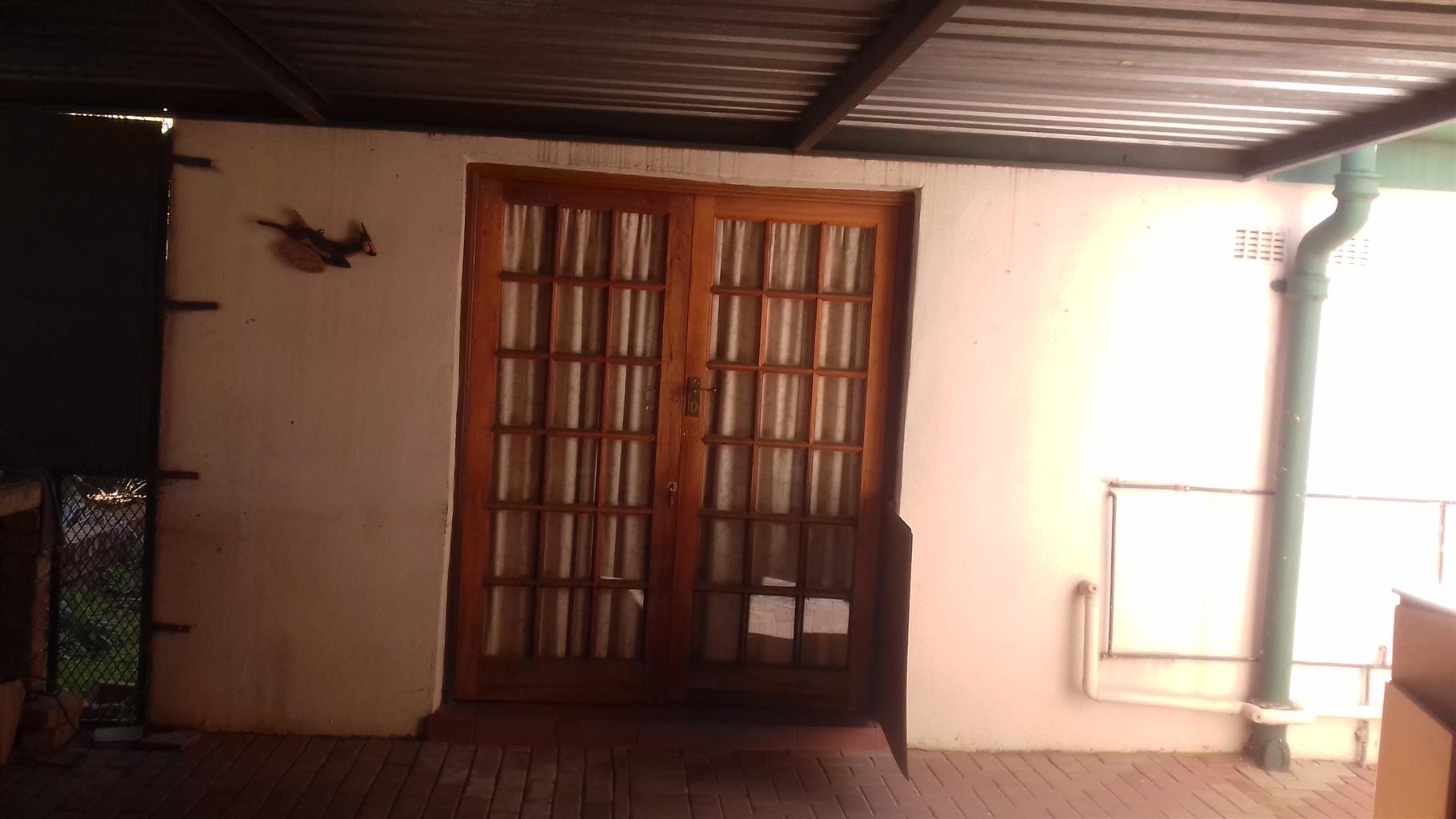 One Bedroom Flat To Rent In Booysens Pretoria West Junk Mail