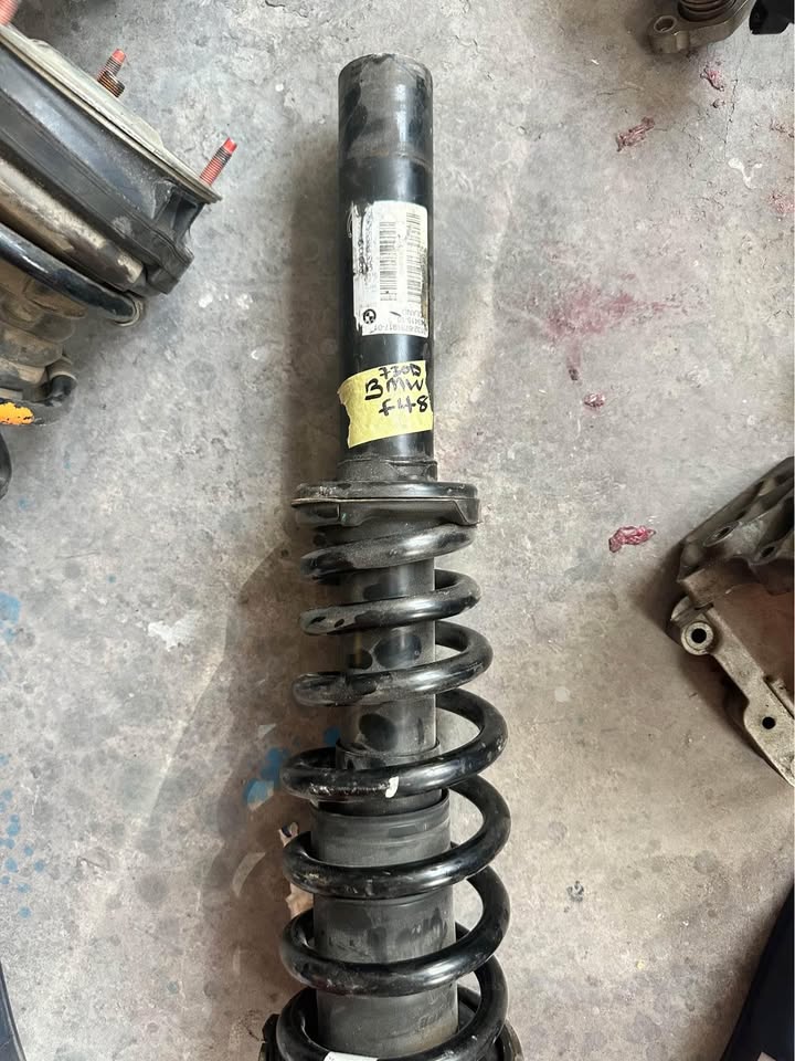 BMW F48 730D shock - Private Seller BMW F48 730D shock - Private Seller