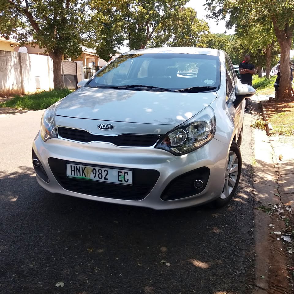 2013 KIA RIO 1.4 AVAILABLE IN CASH AND FINANCE