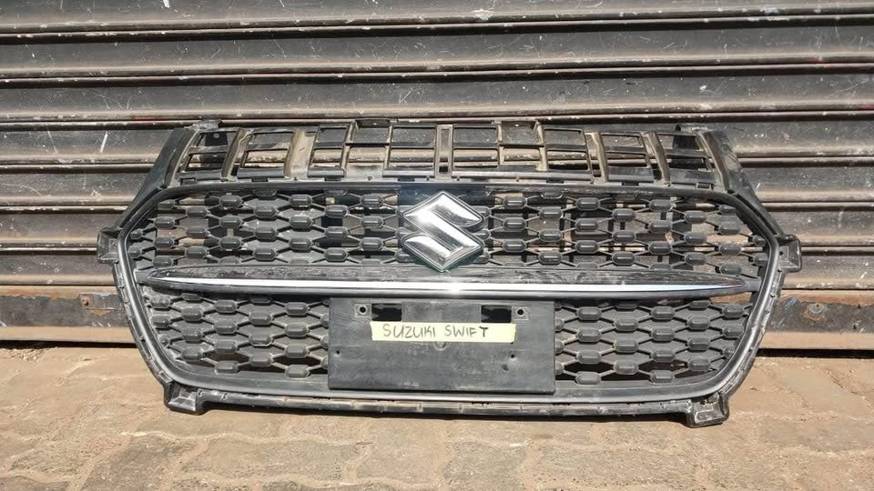 Suzuki Swift grille - Private Seller