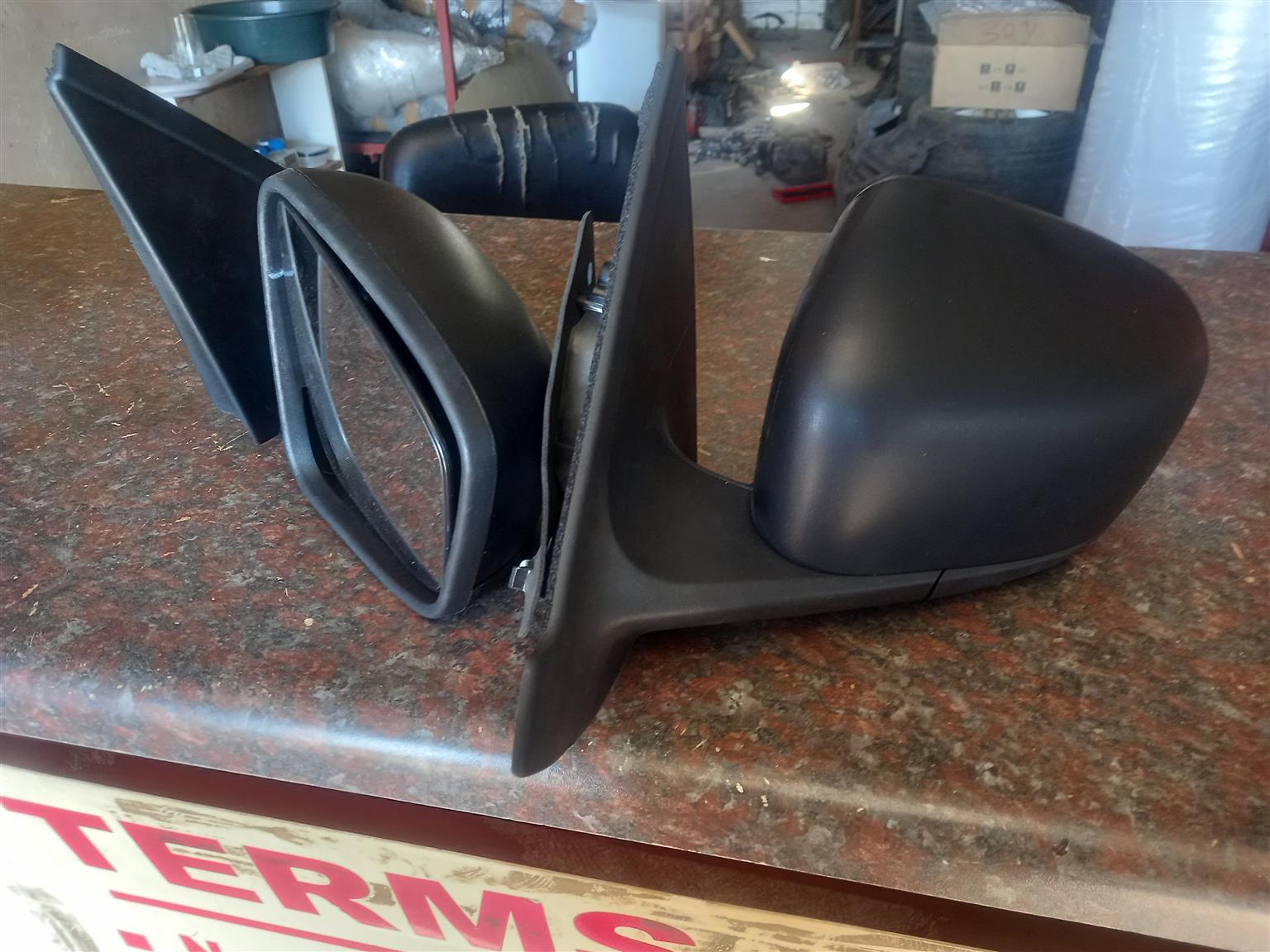 Mirror for Renault kwid - Private Seller Mirror for Renault kwid - Private Seller