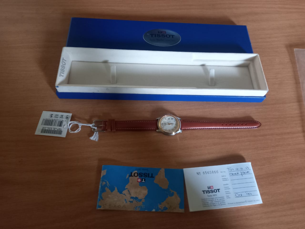 Vintage Tissot Quartz PR50 watch