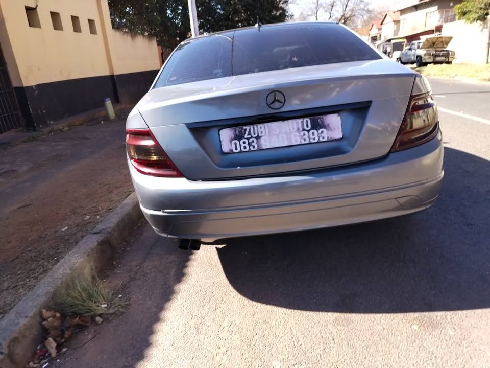2010 Mercedes Benz C180 kompressor