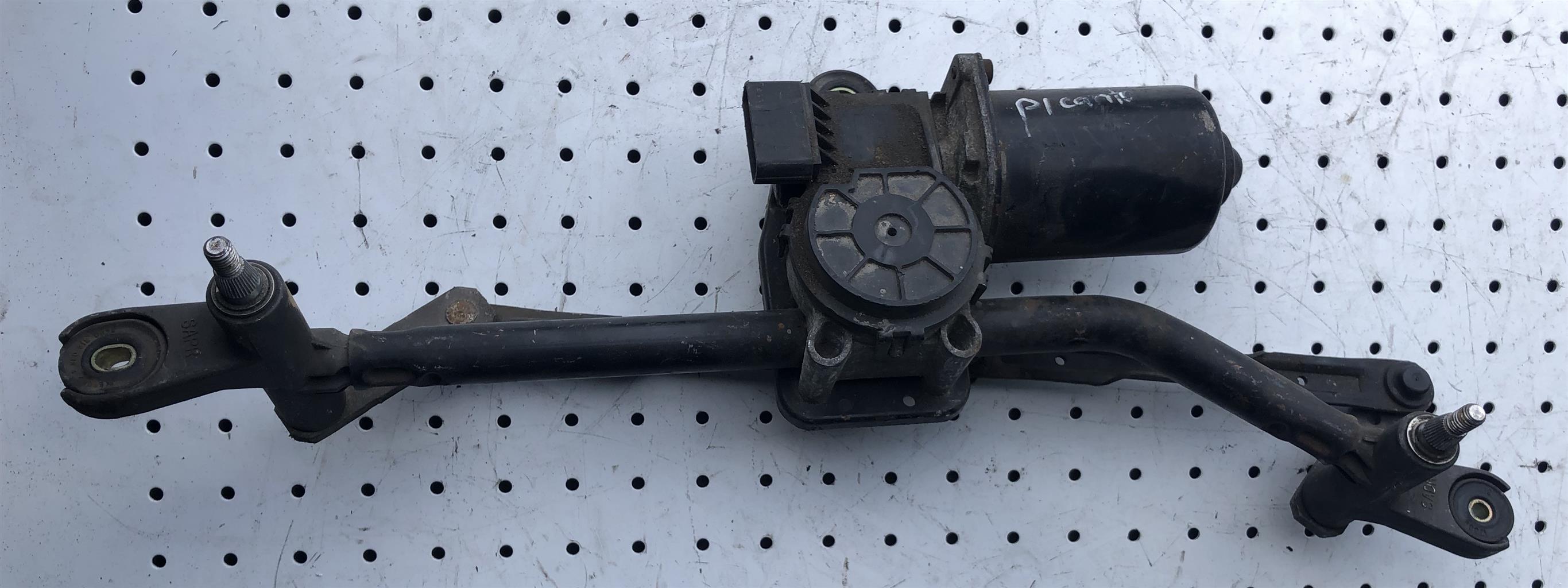 KIA PICANTO WIPER MECHANISM (ZC018) - Private Seller KIA PICANTO WIPER MECHANISM (ZC018) - Private Seller