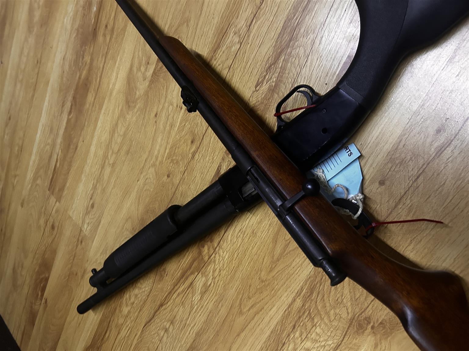 2 x Deactivated Rifle and Shotgun