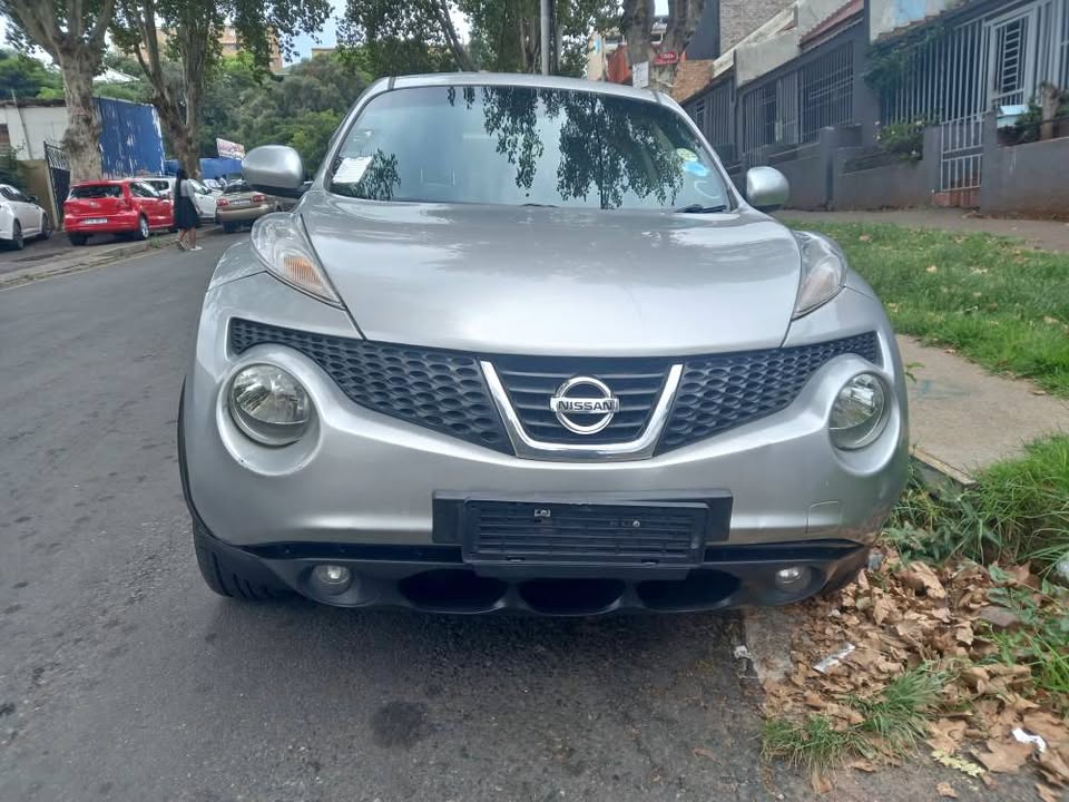 2011 Nissan Juke 1.6 Petrol, Manual, Silver, 135,000kms