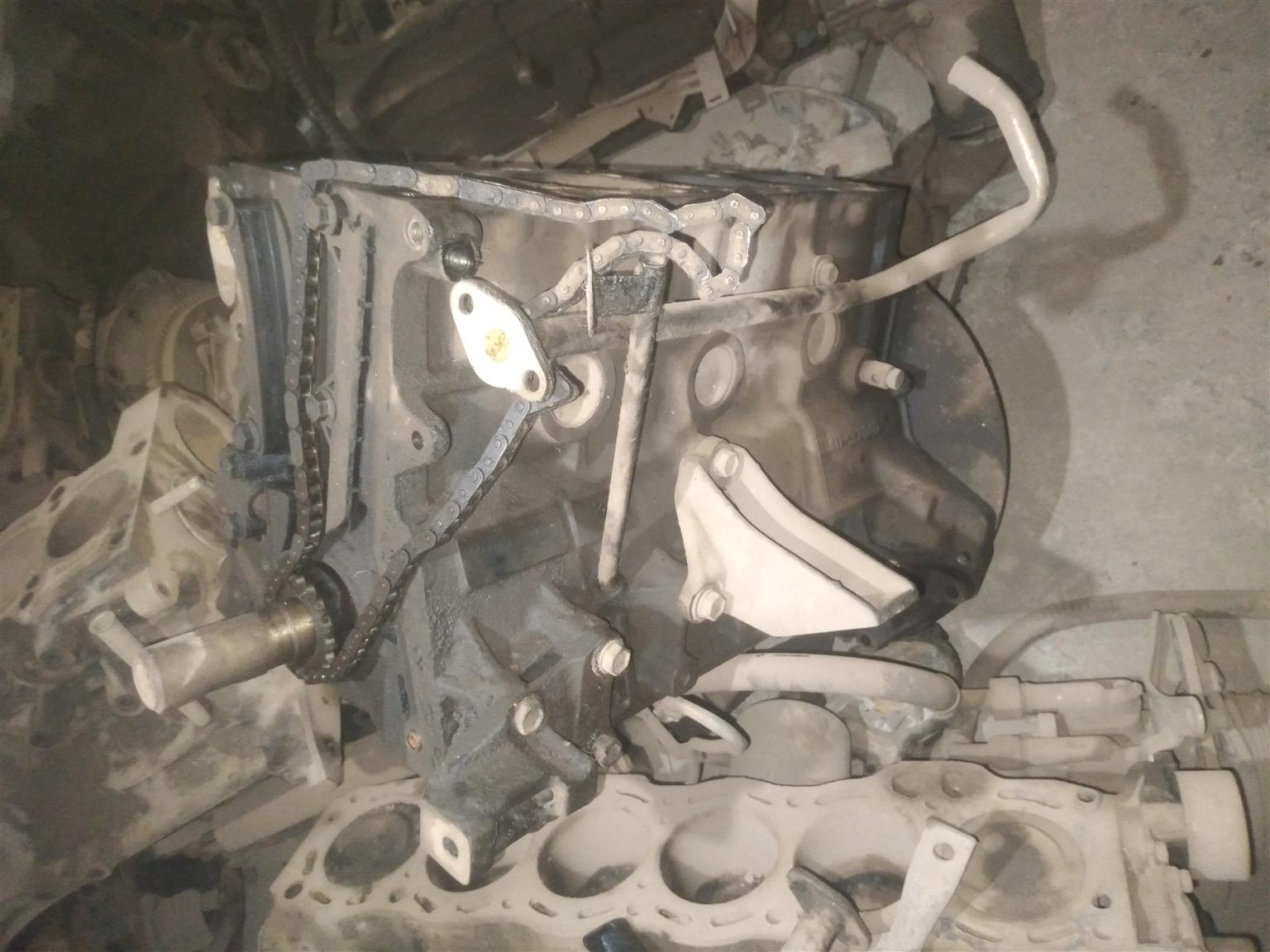 21 r  half engine stripping for spares - Private Seller