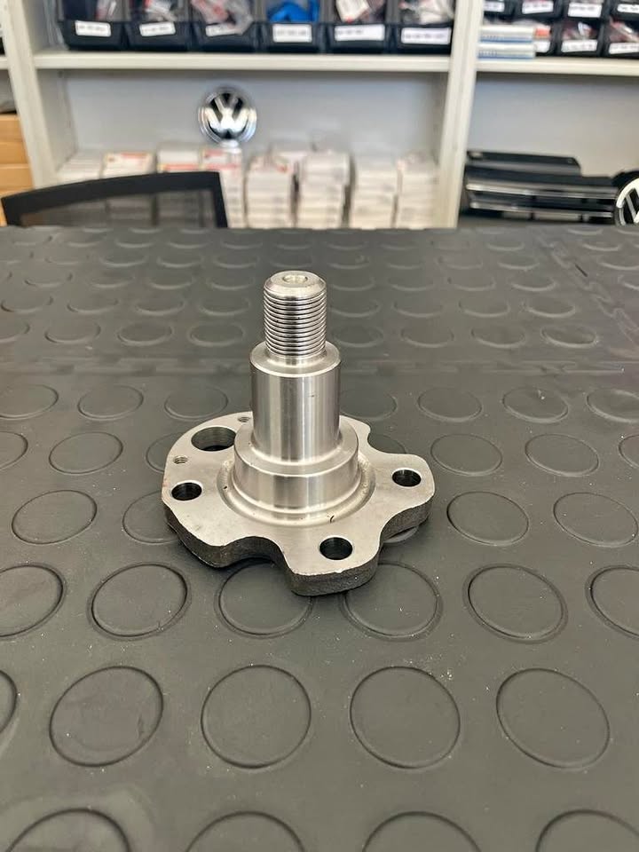 Stub Axle by SWGE® for AUDI A3, GOLF 4 & JETTA 4 - Private Seller