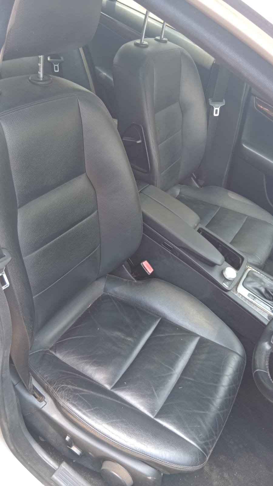 USED MERCEDES W204 C270 SEATS 2009 MODEL - Private Seller USED MERCEDES W204 C270 SEATS 2009 MODEL - Private Seller