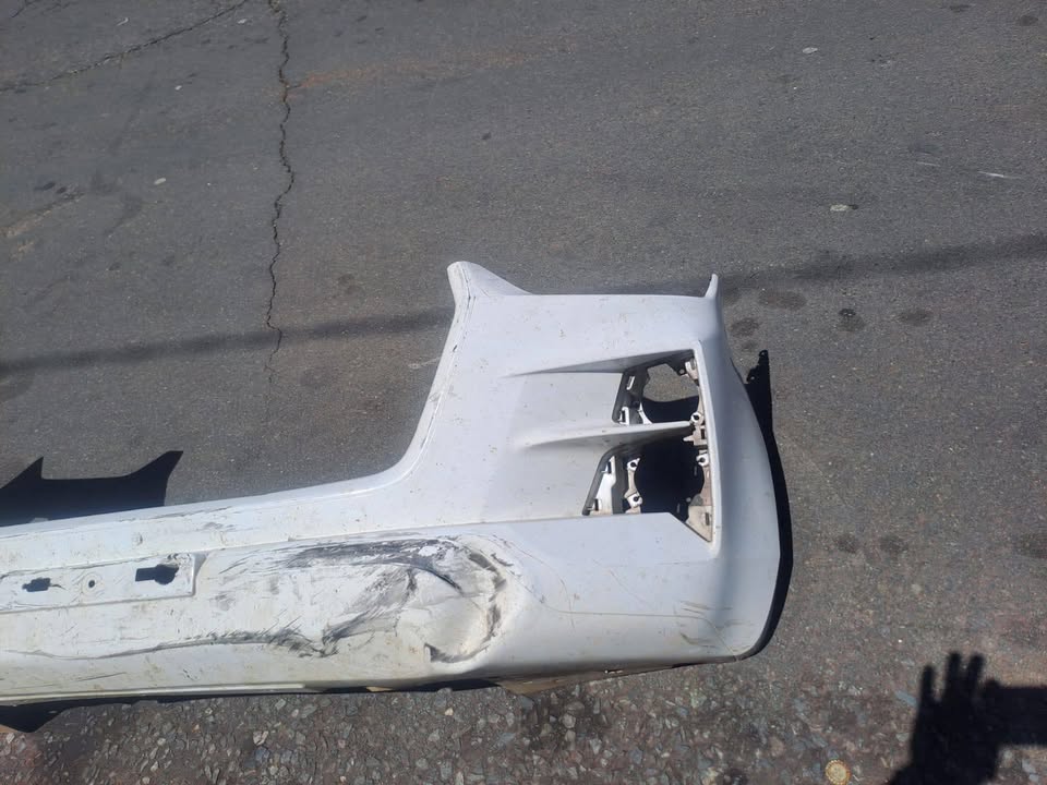 2020 2022 Used Isuzu DMAX front Bumper - Private Seller 2020 2022 Used Isuzu DMAX front Bumper - Private Seller