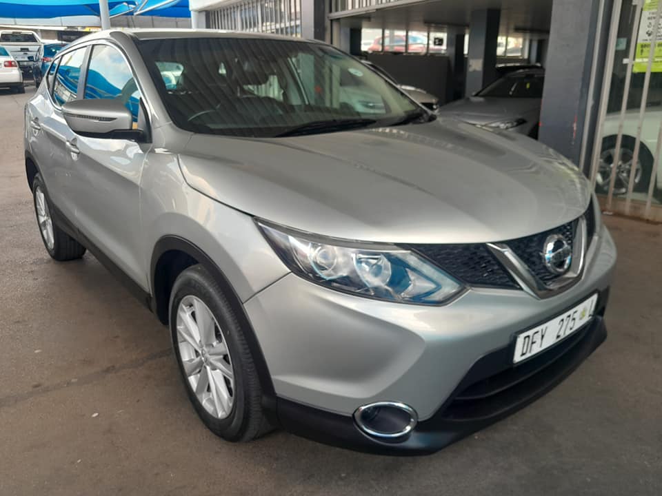 2015. NISSAN QASHQAI 1.2 ACCENTA AUTOMATIC