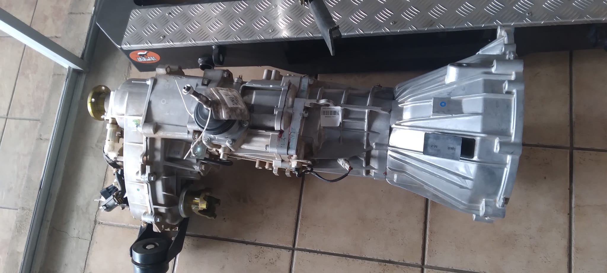 MAHINDRA 2.2 S4 D140 103KW 4X4 6 SPEED GEARBOX.