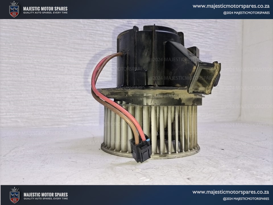 mercedes benz c220 cdi w204 heater blower fan with resistor for sale - Private Seller