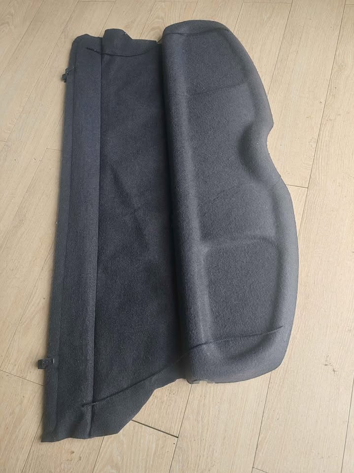 Nissan micra 2003 - 2009 parcel shelf - Private Seller Nissan micra 2003 - 2009 parcel shelf - Private Seller