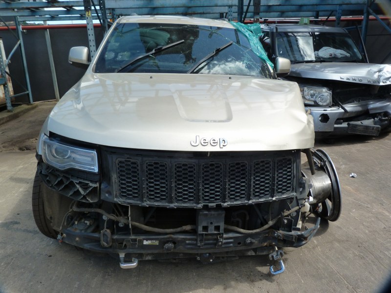 Jeep Grand Cherokee 3.0 V6 CRD AT Gold - 2014 SPARESBOYZ STRIPPING FOR SPARES - Private Seller Jeep Grand Cherokee 3.0 V6 CRD AT Gold - 2014 SPARESBOYZ STRIPPING FOR SPARES - Private Seller