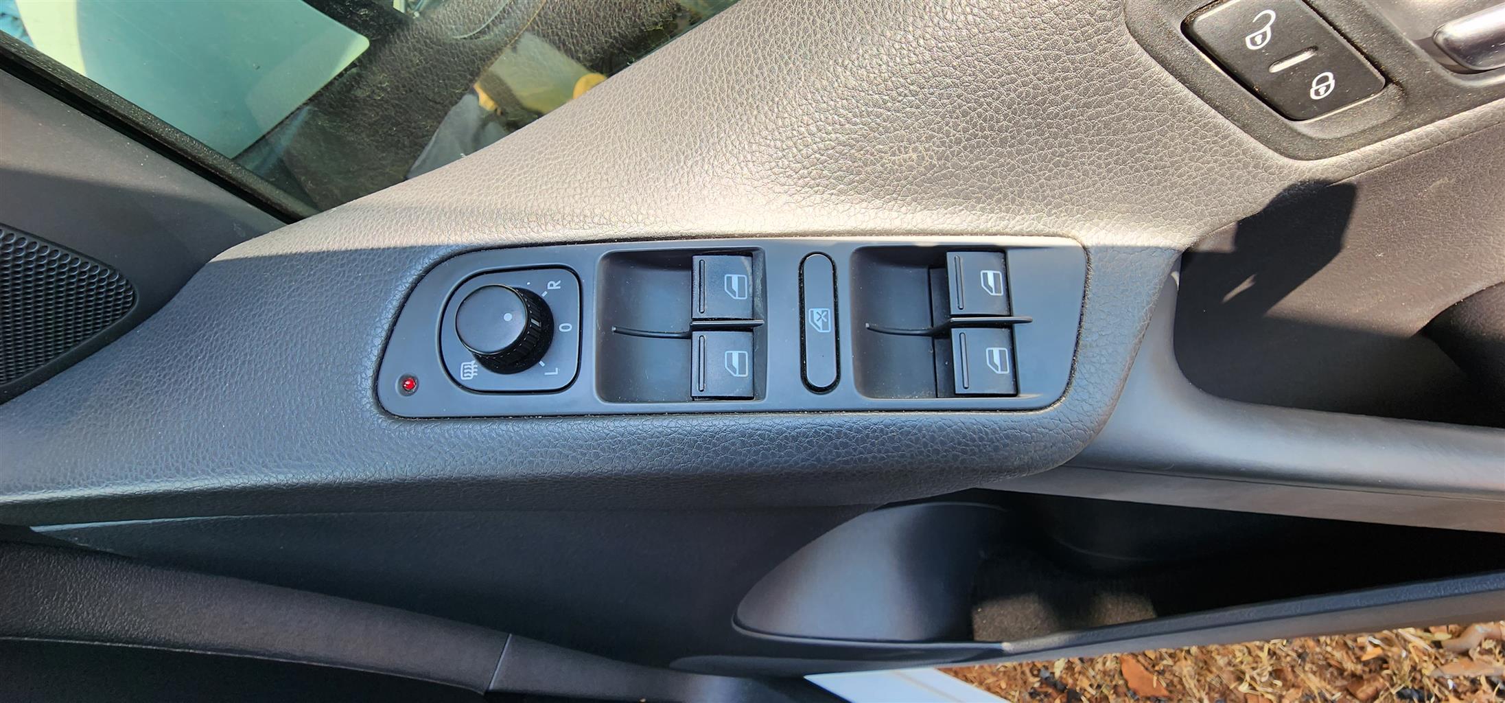 2012 vw tiguan 1.4 tsi code 2 - Private Seller 2012 vw tiguan 1.4 tsi code 2 - Private Seller