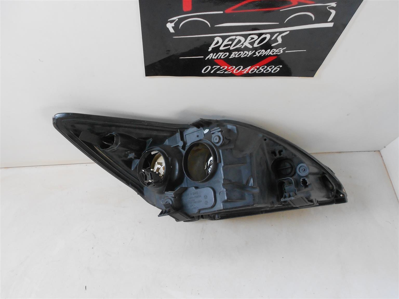 Ford focus Xenon Left Headlight