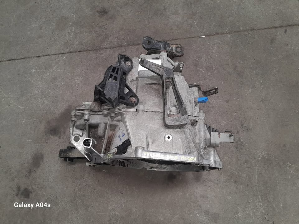 RENAULT KWID 1.0L 3 CYLINDER MANUAL GEARBOX FOR SALE - Private Seller RENAULT KWID 1.0L 3 CYLINDER MANUAL GEARBOX FOR SALE - Private Seller