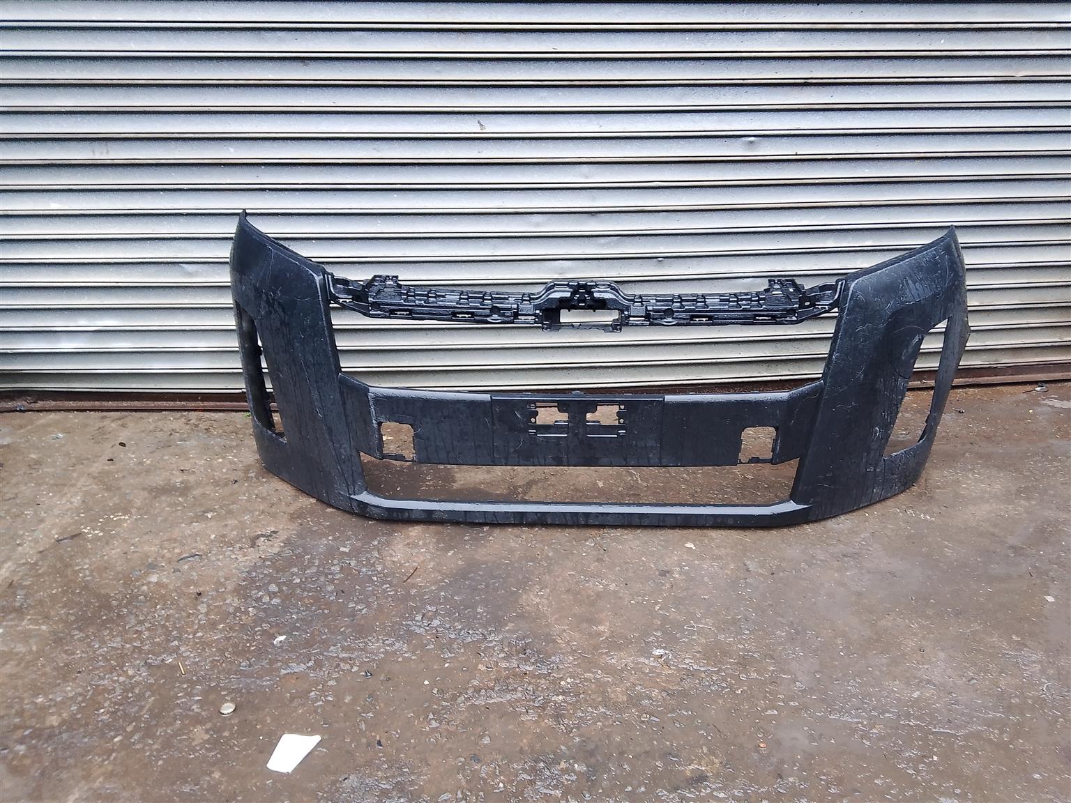 Toyota Quantum bumper 2024 - Private Seller Toyota Quantum bumper 2024 - Private Seller