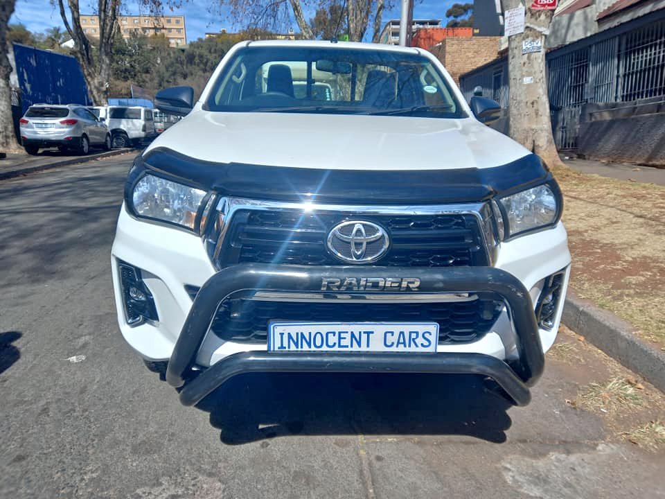 2021 TOYOTA HILUX SINGLE CAB 2.4 GD6 ENGINE DIESEL, MANUAL, WHITE COLOR