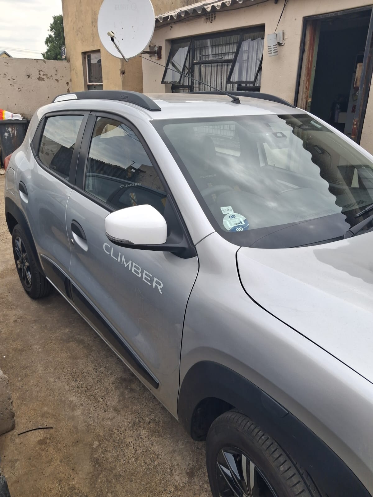 Used 2024 Renault Kwid 1.0 Dynamique - Private Seller