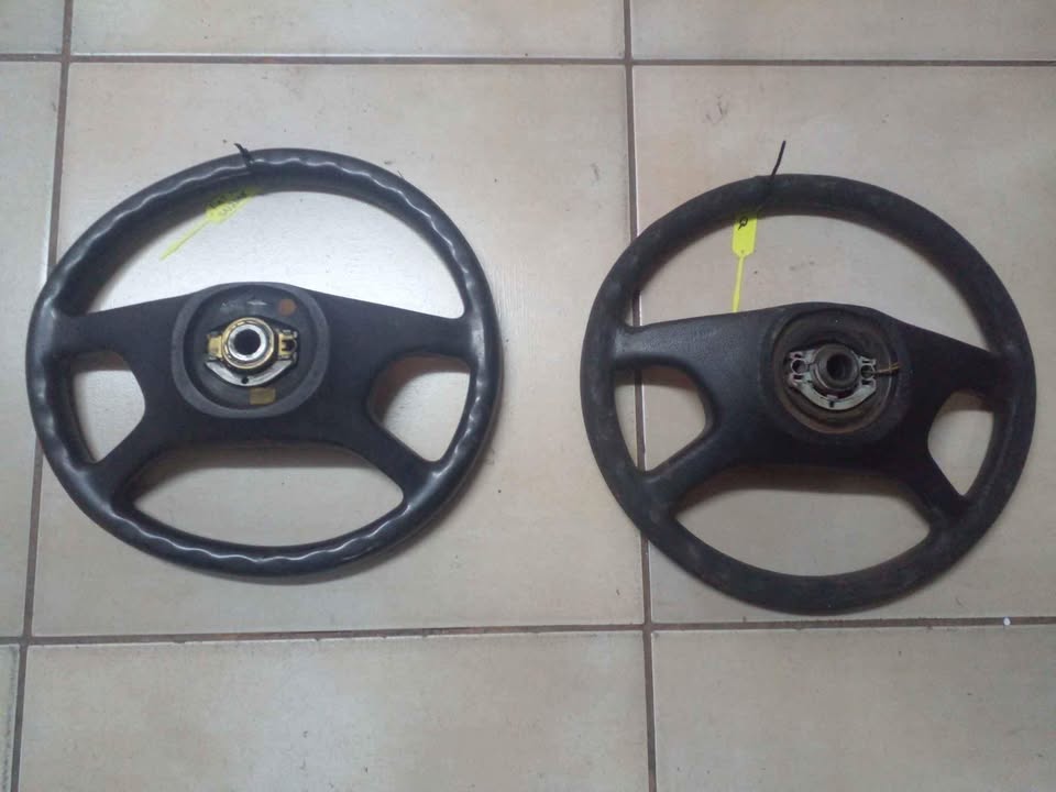 Fiat uno Staring Wheel - Private Seller Fiat uno Staring Wheel - Private Seller