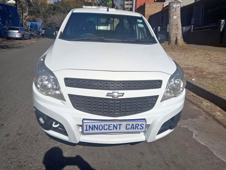 USED 2018 CHEVROLET UTILITY BAKKIE 1.4 ENGINE PETROL, MANUAL, WHITE COLOR USED 2018 CHEVROLET UTILITY BAKKIE 1.4 ENGINE PETROL, MANUAL, WHITE COLOR
