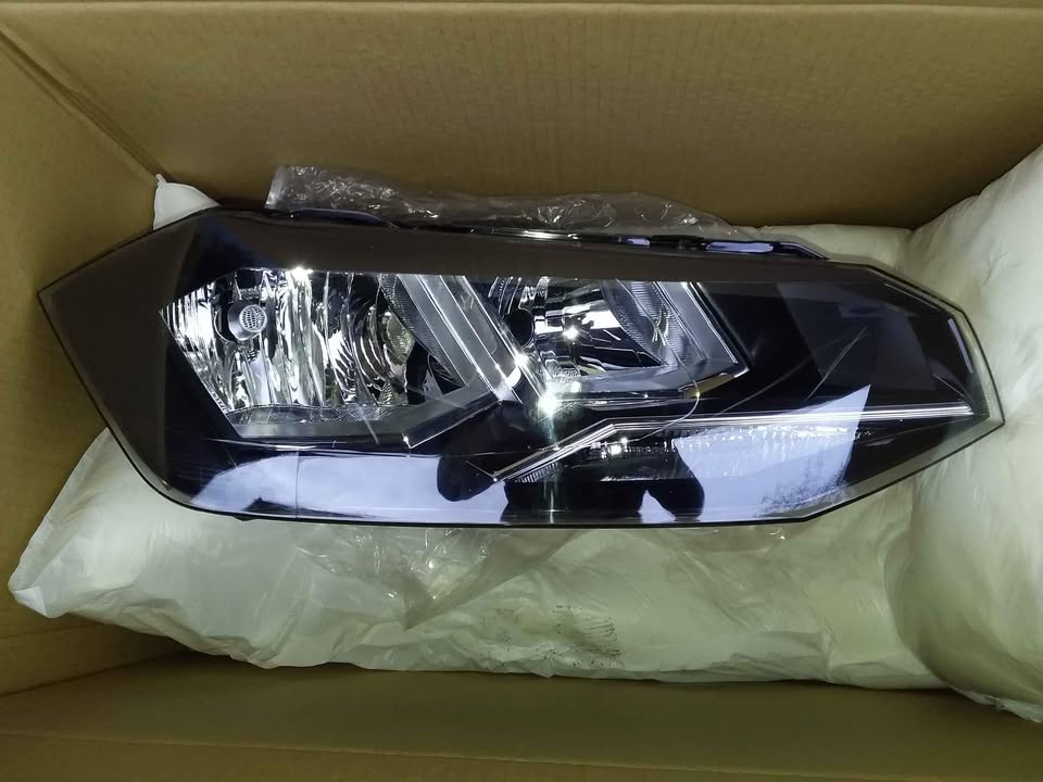 VW POLO MK8 18/2020 BRAND NEW BRAND NEW HEADLIGHTS FORSALE
