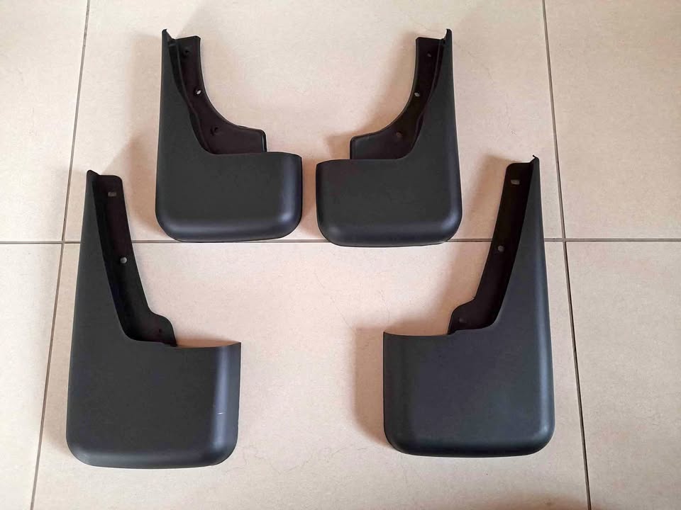 CHEVROLET UTILITY 12/17 BRAND NEW MUDFLAPS SET FORSALE PRICE