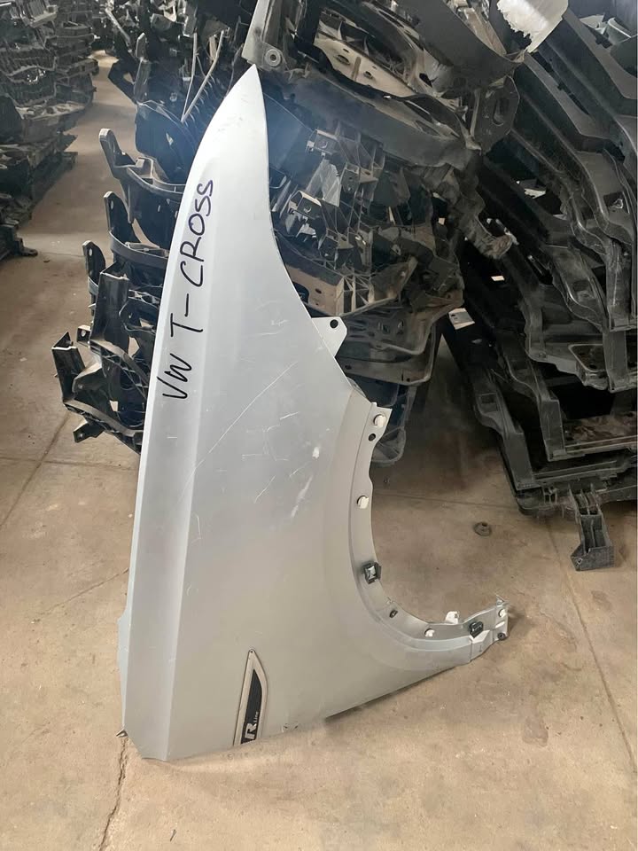 VW T Cross fender R line RHS VW T Cross fender R line RHS