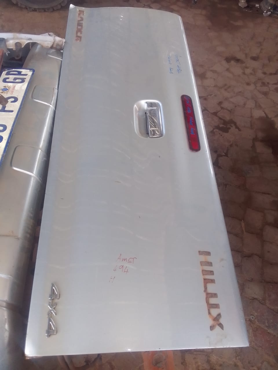 Used Toyota Hilux Tailgate for sale - Private Seller Used Toyota Hilux Tailgate for sale - Private Seller