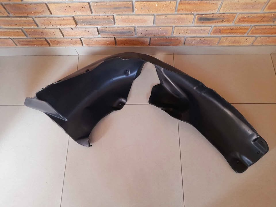 VW POLO VIVO 10/17 BRAND NEW FENDERS LINERS FORSALE