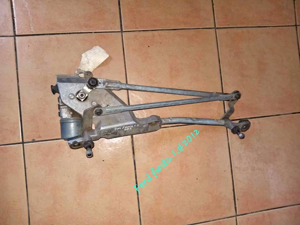 Ford Fiesta 1.4 2012 wiper linkeage - Private Seller