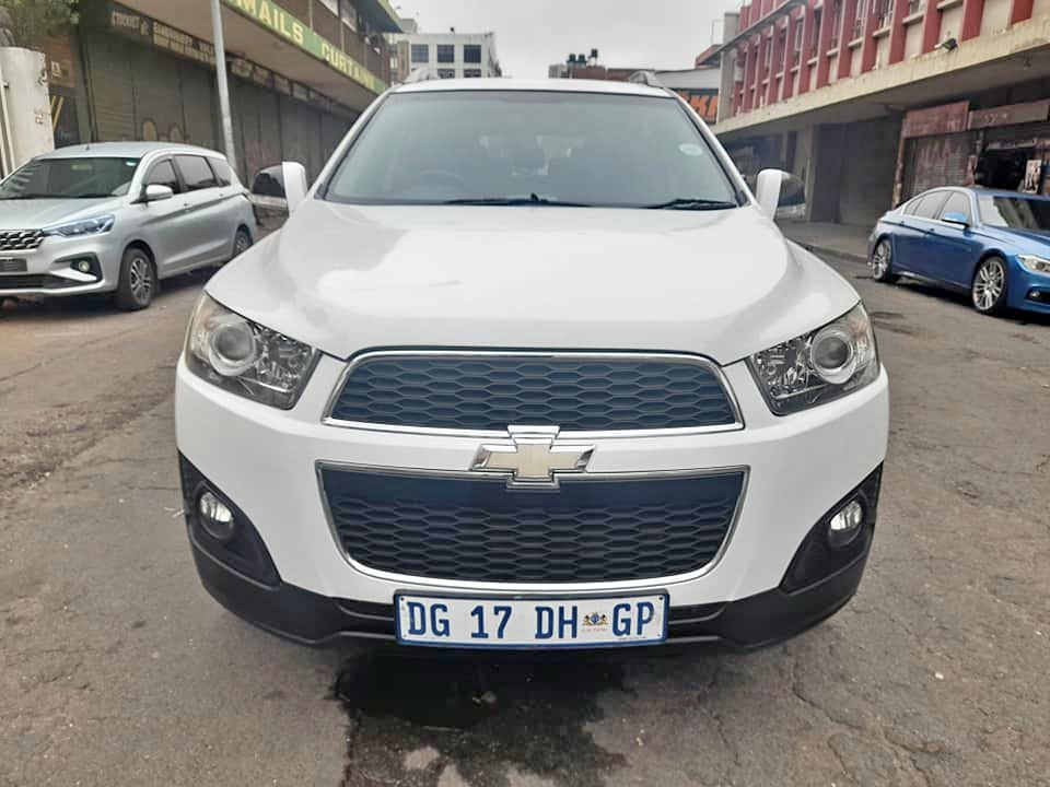 2014 CHEVROLET CAPTIVA 7SEATS AUTOMATIC EXCELLENT CONDITION