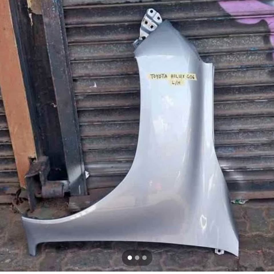 Toyota Hilux GD6 fender Leftside Call or Dm - Private Seller Toyota Hilux GD6 fender Leftside Call or Dm - Private Seller