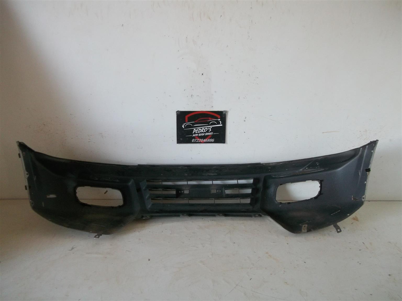 Mitsubishi Pajero Gen3 front bumper - Private Seller Mitsubishi Pajero Gen3 front bumper - Private Seller