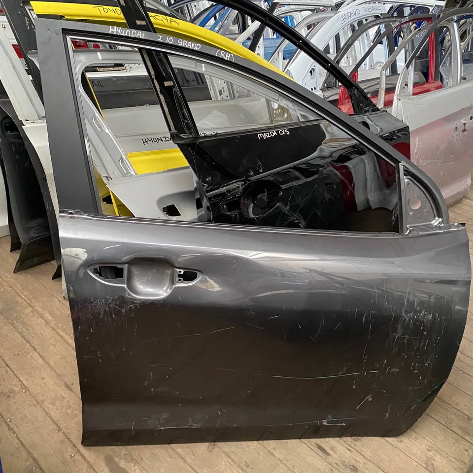 Hyundai i10 Grand front door Rightside  Call or dm - Private Seller