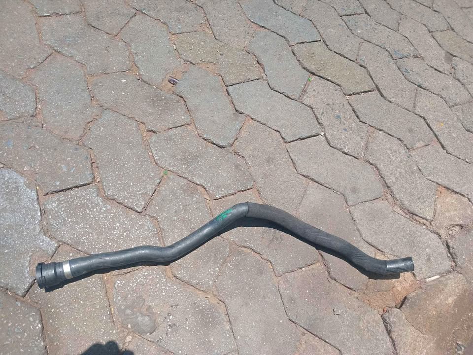 Bmw E81 horse coolant pipes - Private Seller Bmw E81 horse coolant pipes - Private Seller