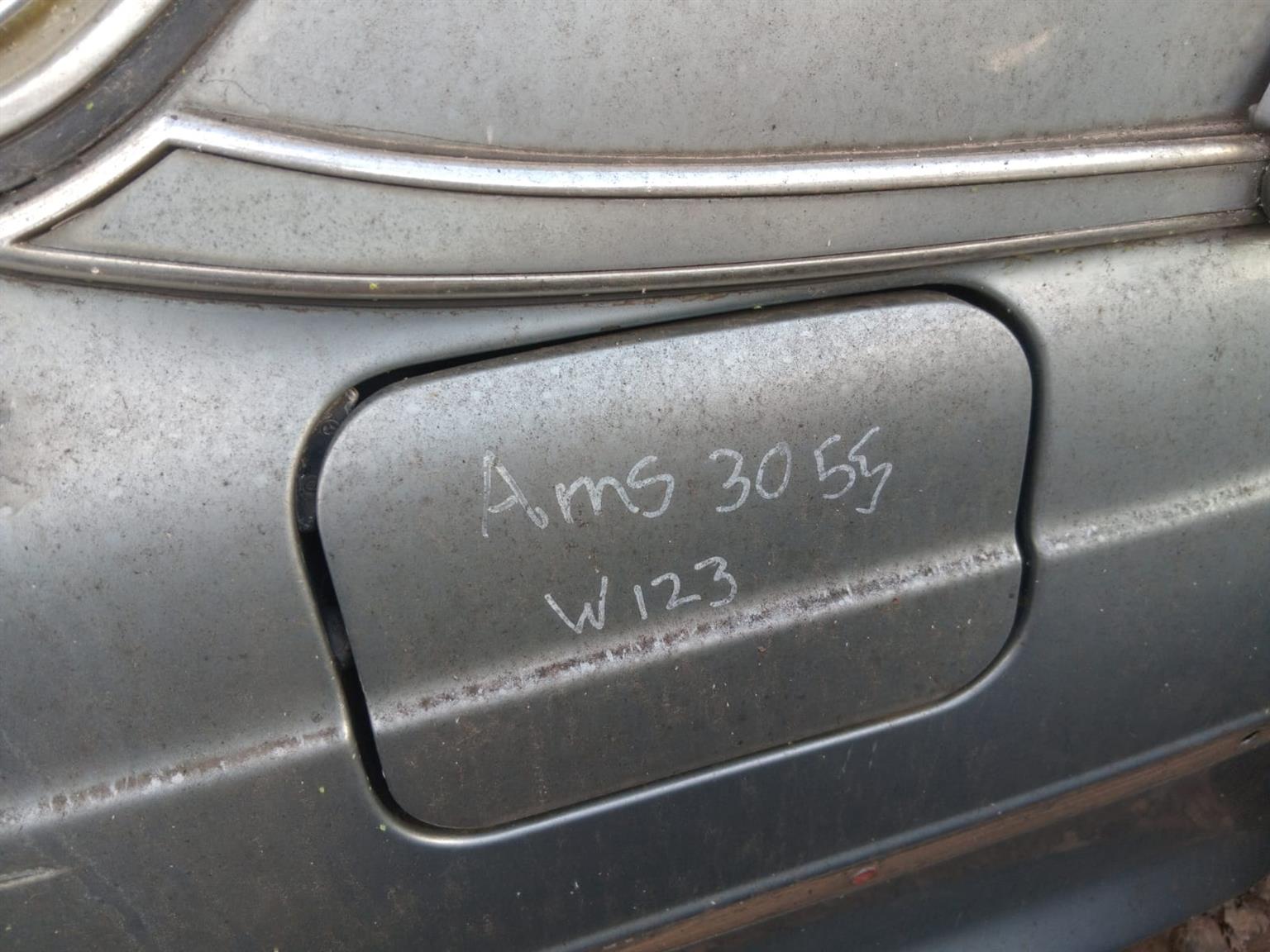 Used Mercedes W123 Fuel Flap for Sale - Private Seller Used Mercedes W123 Fuel Flap for Sale - Private Seller