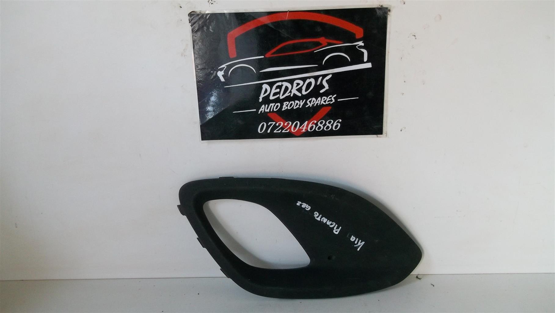 Kia Picanto left front light cover - Private Seller Kia Picanto left front light cover - Private Seller