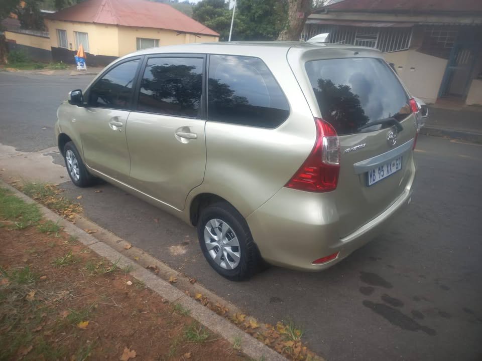 2019 Toyota Avanza 1.5 Sx Petrol, Manual Transmission, Gold Color, Mileage 76000kms