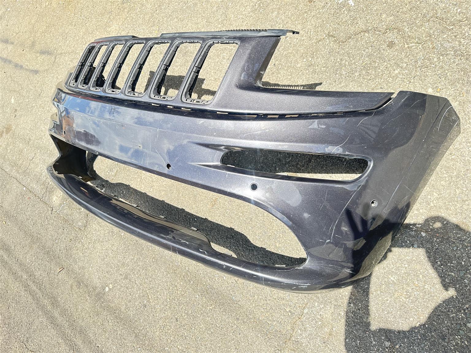 Jeep Cherokee SRT SRT8 Front Bumper - Private Seller Jeep Cherokee SRT SRT8 Front Bumper - Private Seller