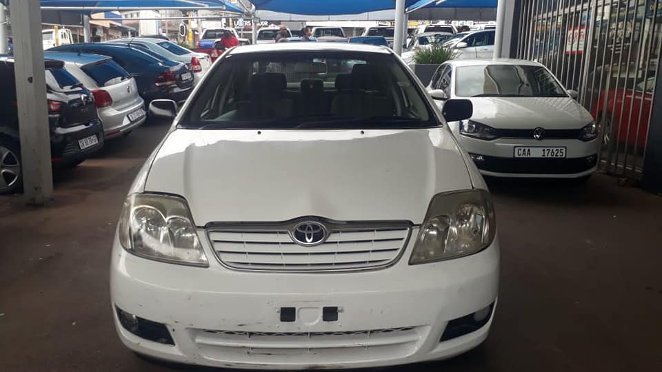 TOYOTA COROLLA 1.8 GLS