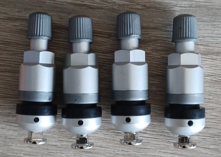 Bmw TPMS tyre pressure sensors and valves - Private Seller Bmw TPMS tyre pressure sensors and valves - Private Seller