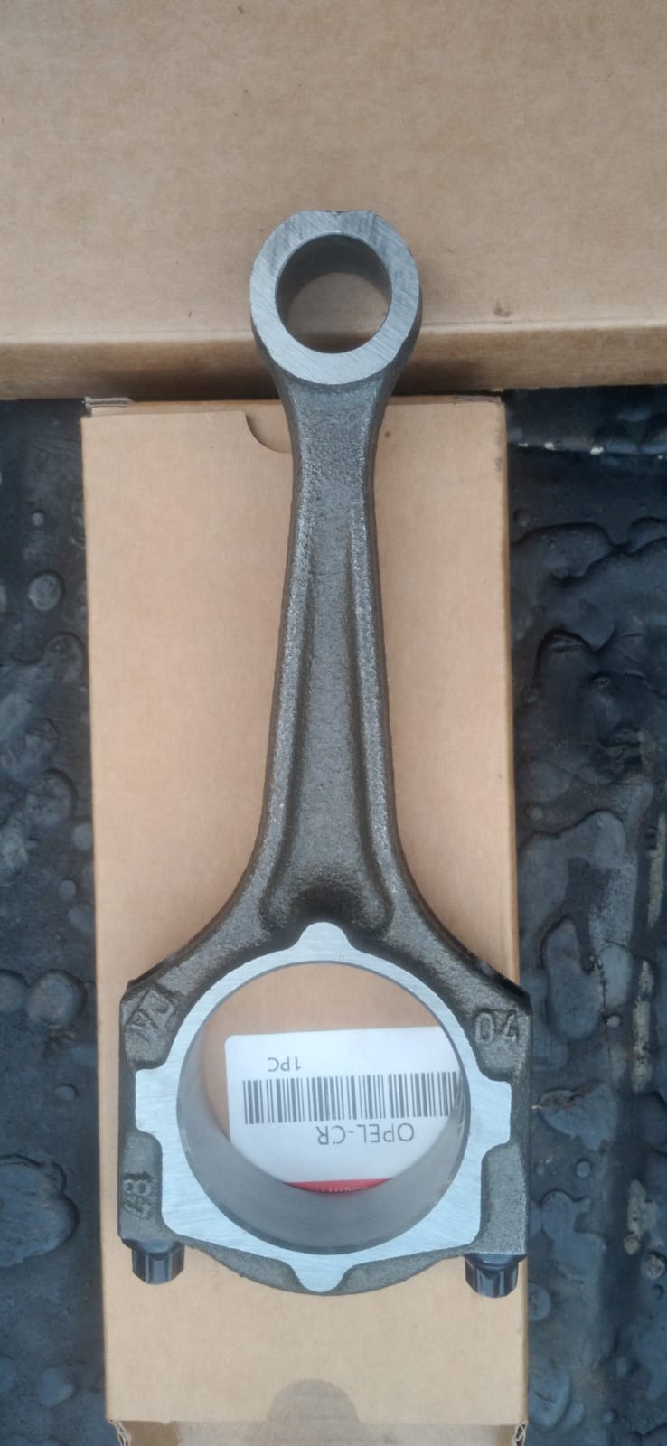 BRAND NEW OPEL CORSA 1.4 / 1.6 CONRODS - 6W - Private Seller