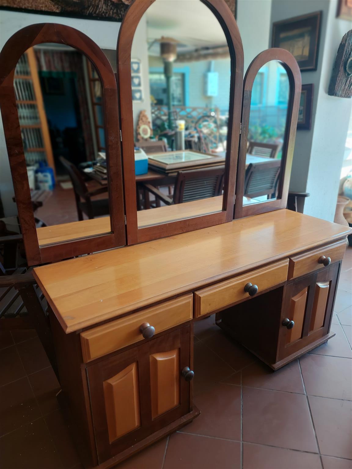 Spieelkas Spieelkas