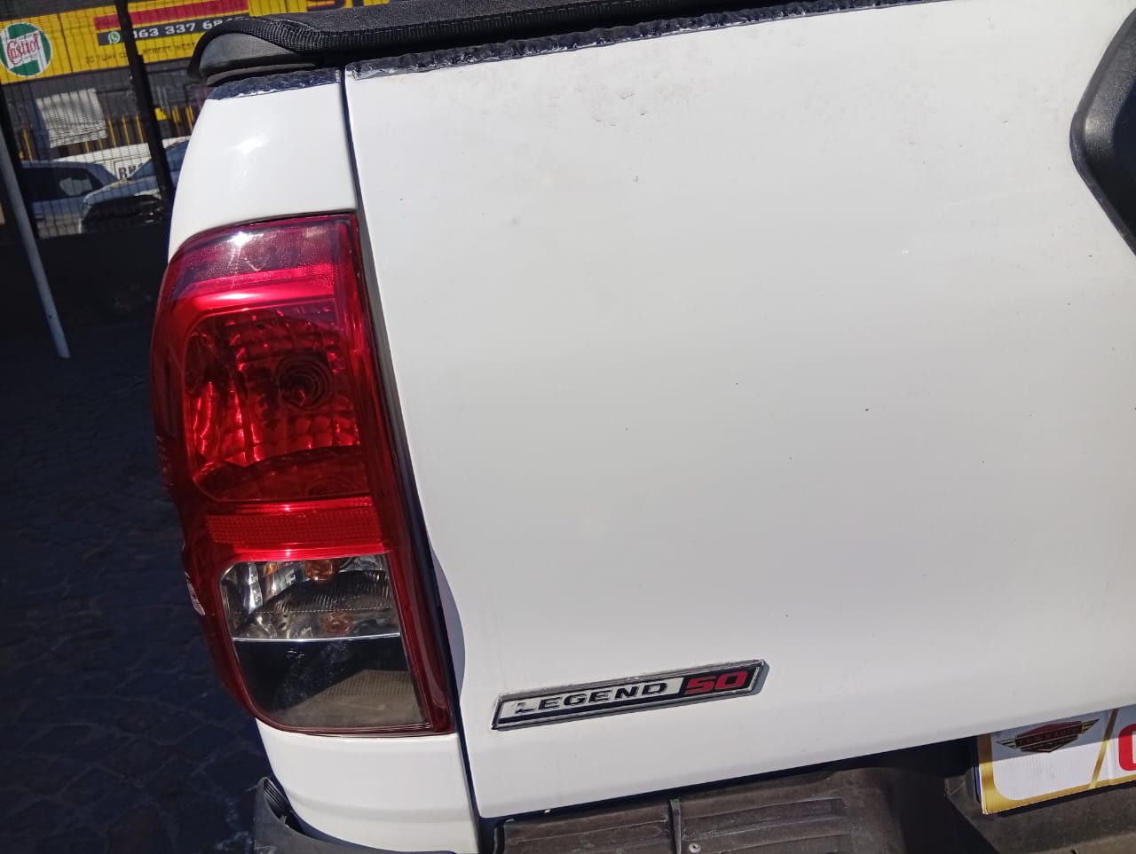 2020 Toyota Hilux 2.8 Legend50 GD6 DoubleCab Bakkie Raider Manual 163,000km Leat