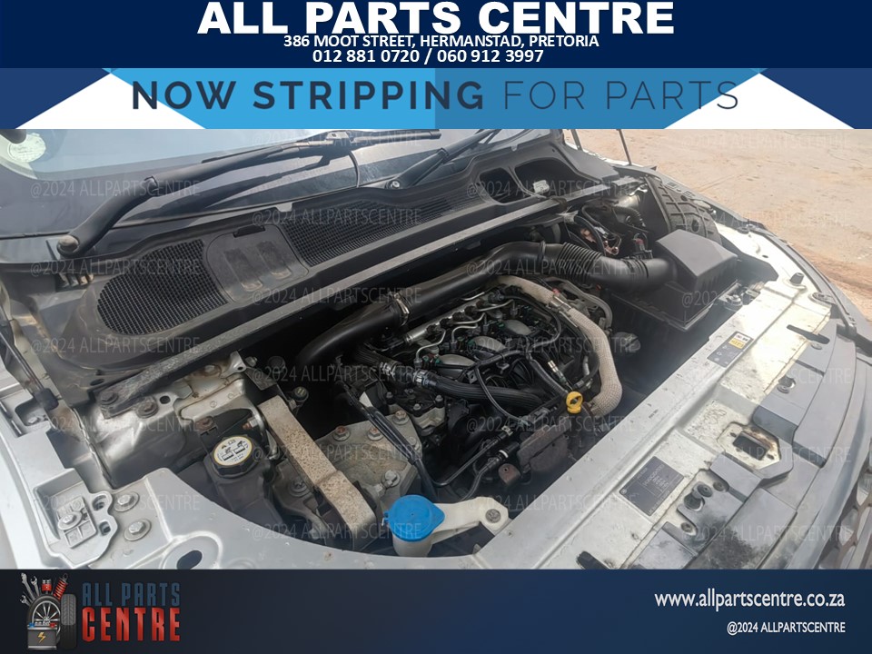 Range Rover 2013 Evoque 2.2 Diesel automatic stripping for spares
