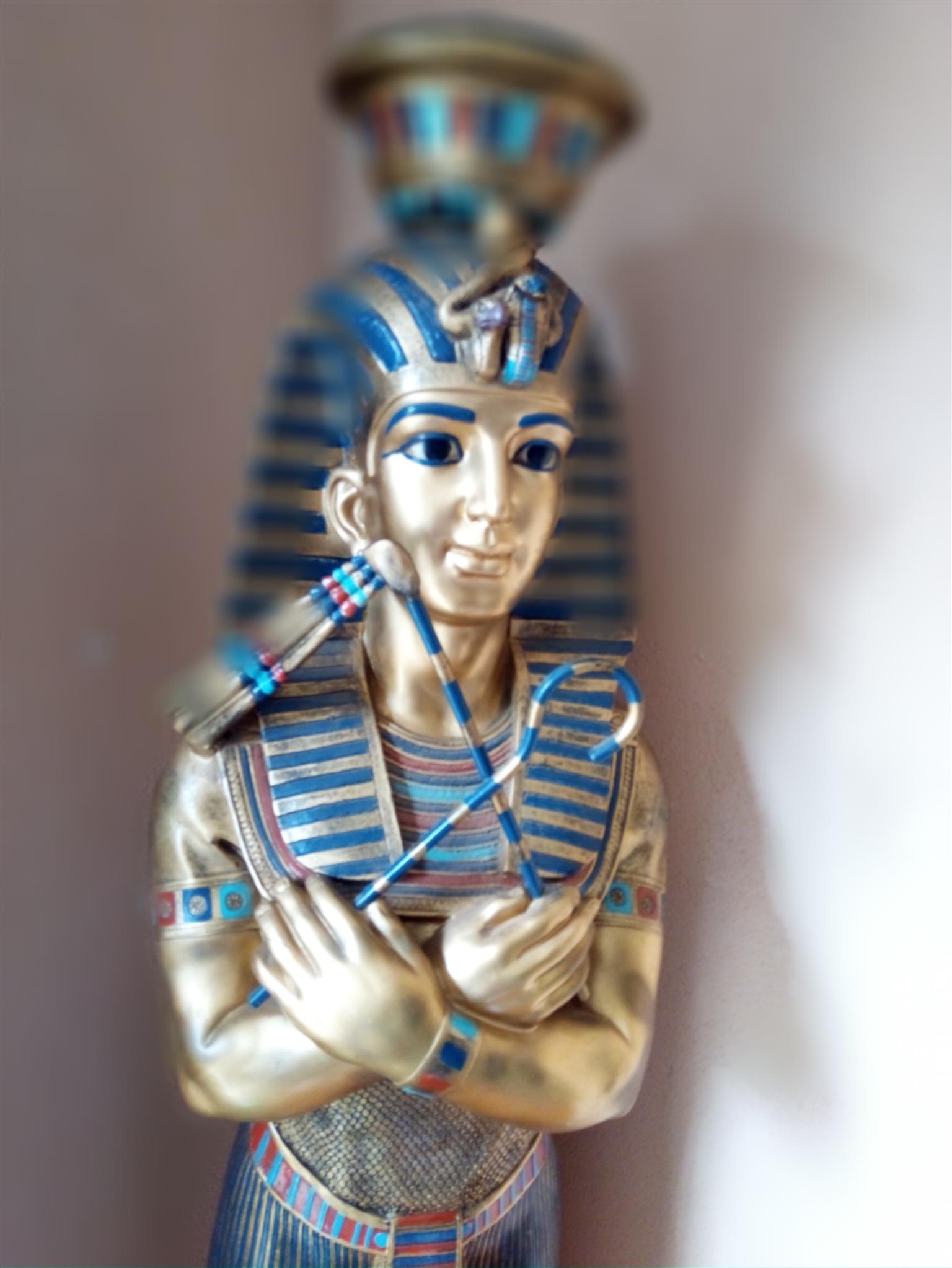 Pharaoh Tutankhamun Lampstand Pharaoh Tutankhamun Lampstand