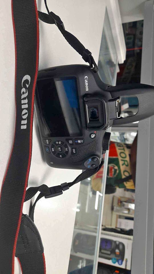 Canon EOS 1200D 18MP DIGITAL CAMERA